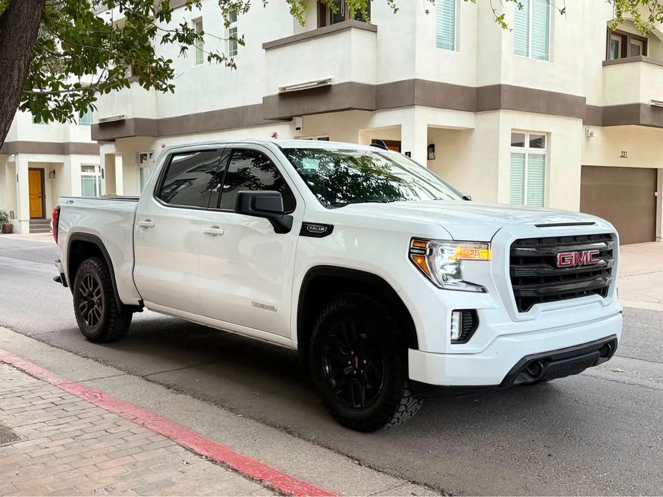 2020 GMC Sierra 5th Gen - Image 5 of 9