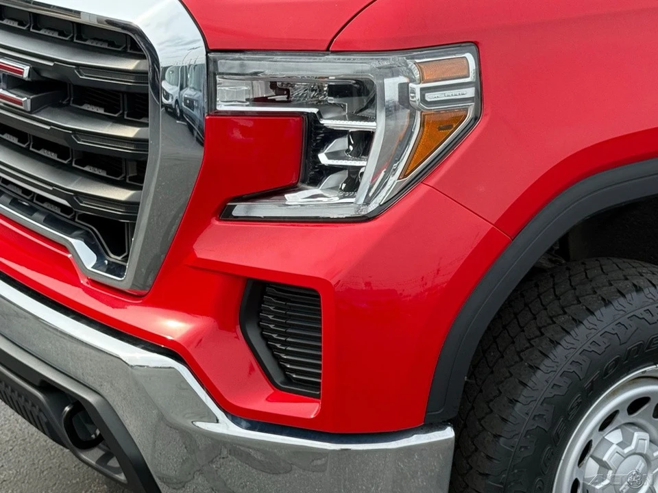 2020 GMC Sierra 5th Gen - Image 9 of 12