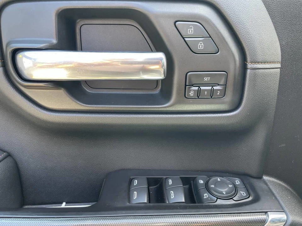 2020 GMC Sierra 5th Gen - Image 25 of 31