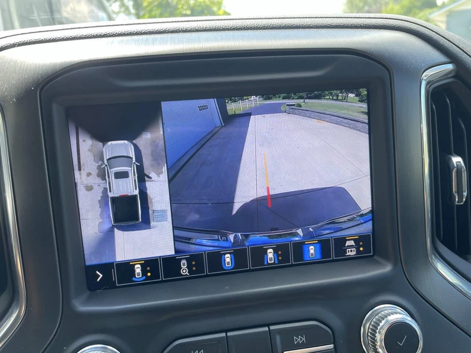 2020 GMC Sierra 5th Gen - Image 28 of 31