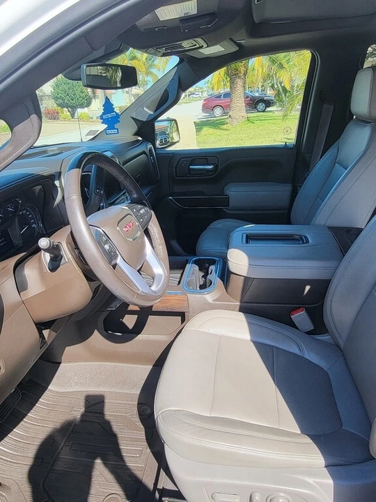 2020 GMC Sierra 5th Gen - Image 9 of 12