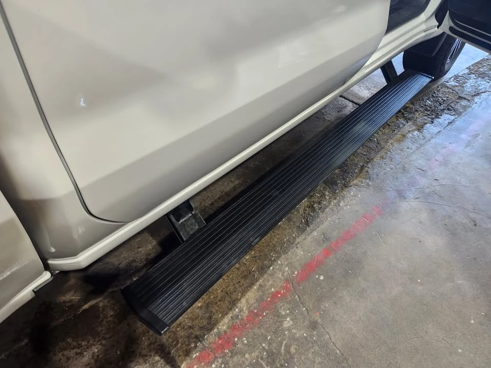 2020 GMC Sierra 5th Gen - Image 11 of 20