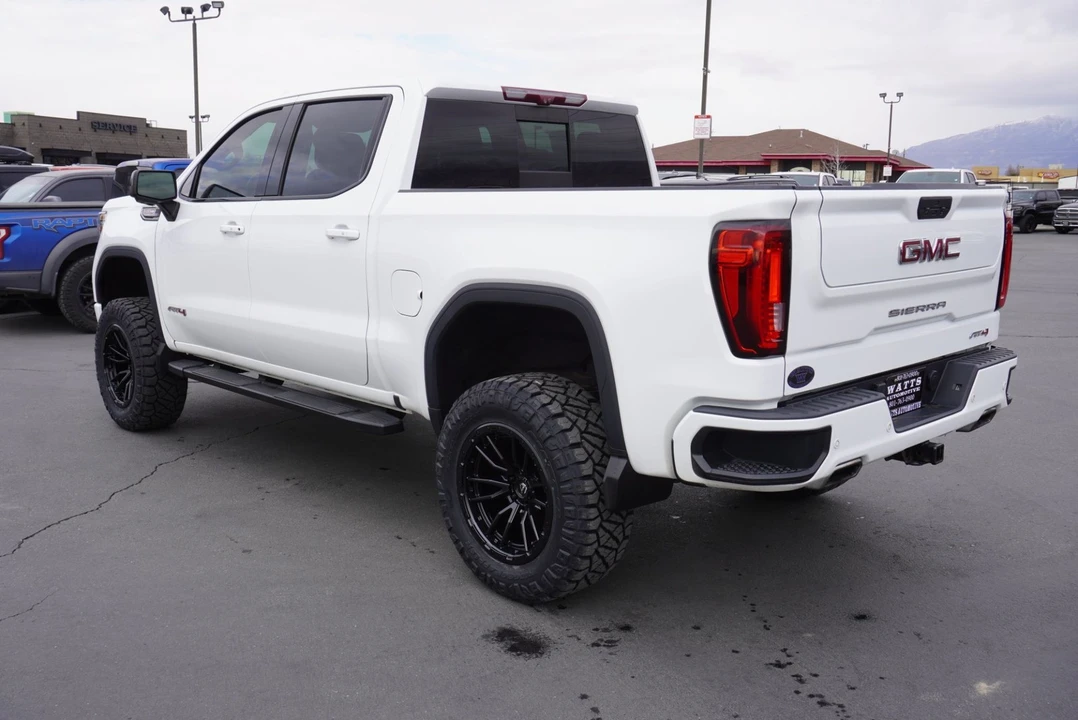2020 GMC Sierra 5th Gen - Image 8 of 12