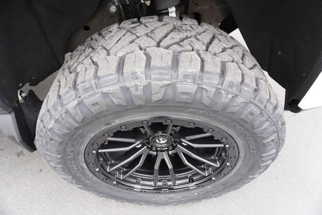 2020 GMC Sierra 5th Gen - Image 18 of 21
