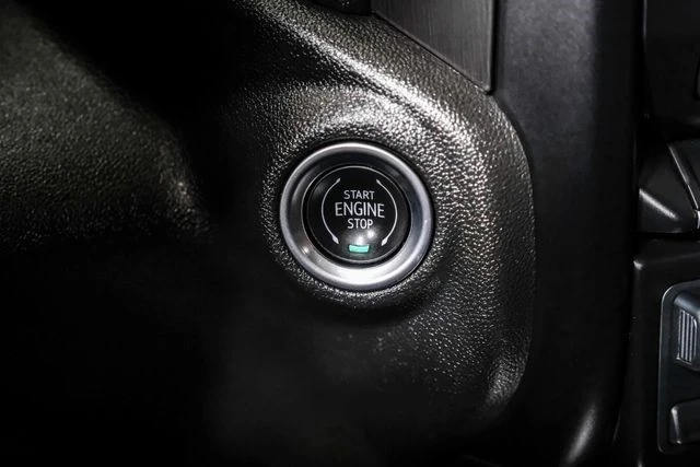2020 GMC Sierra 5th Gen - Image 20 of 21