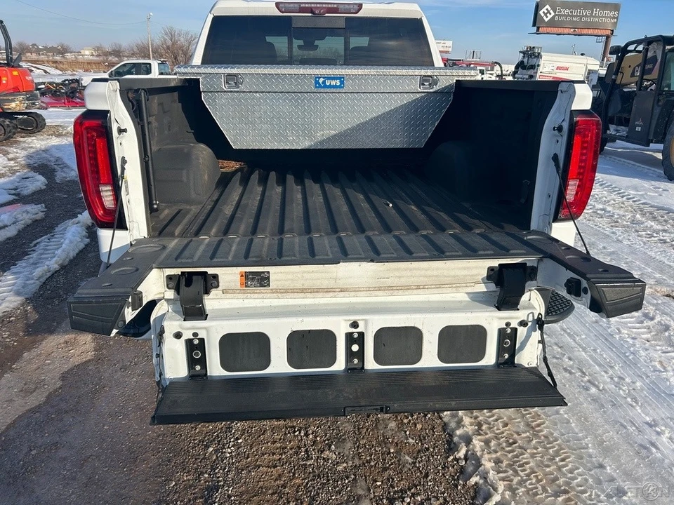 2020 GMC Sierra 5th Gen - Image 12 of 21