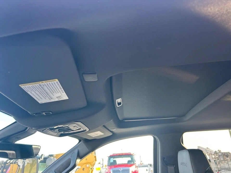 2020 GMC Sierra 5th Gen - Image 15 of 21