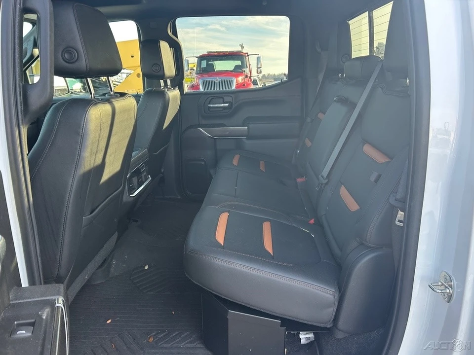 2020 GMC Sierra 5th Gen - Image 17 of 21