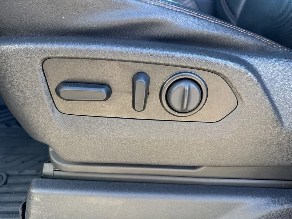 2020 GMC Sierra 5th Gen - Image 10 of 21