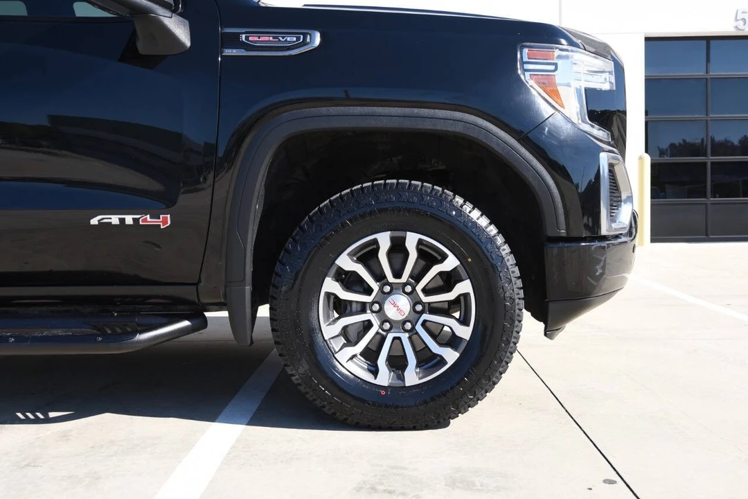 2020 GMC Sierra 5th Gen - Image 11 of 21