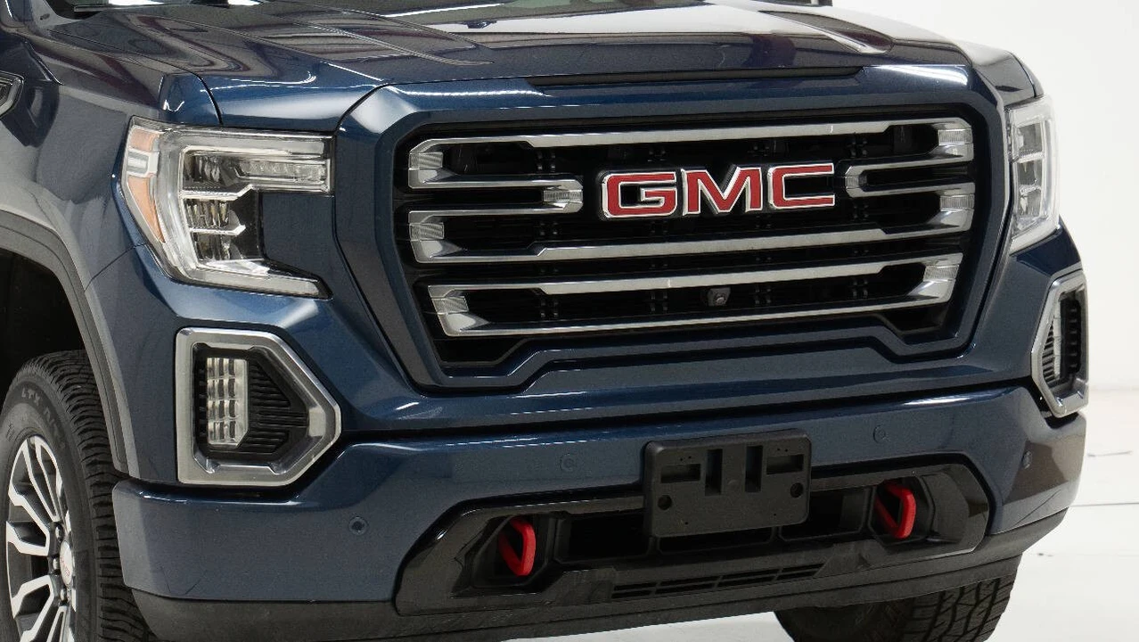 2020 GMC Sierra 5th Gen - Image 10 of 12