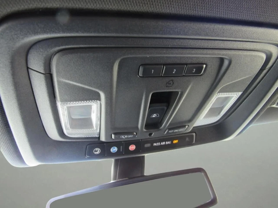 2020 GMC Sierra 5th Gen - Image 25 of 31