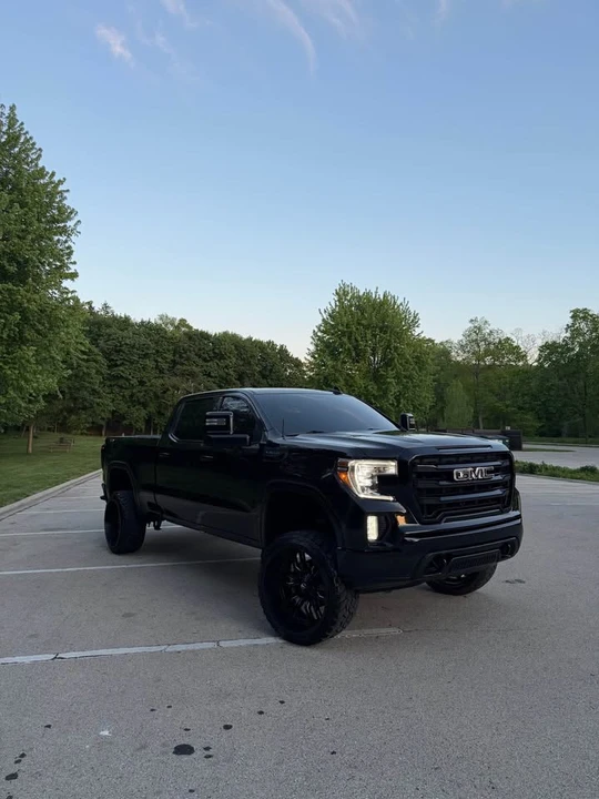 2020 GMC Sierra 5th Gen - Image 3 of 11