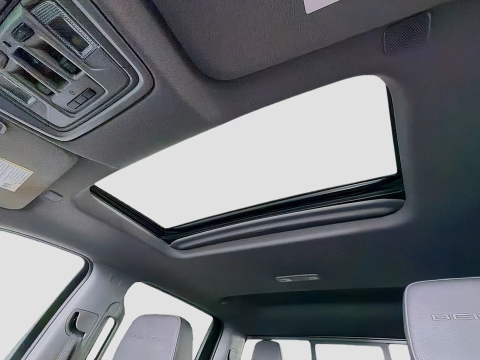 2020 GMC Sierra 5th Gen - Image 15 of 21