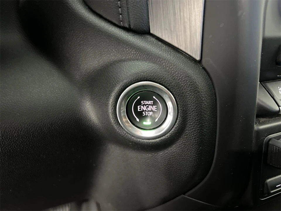 2020 GMC Sierra 5th Gen - Image 15 of 21