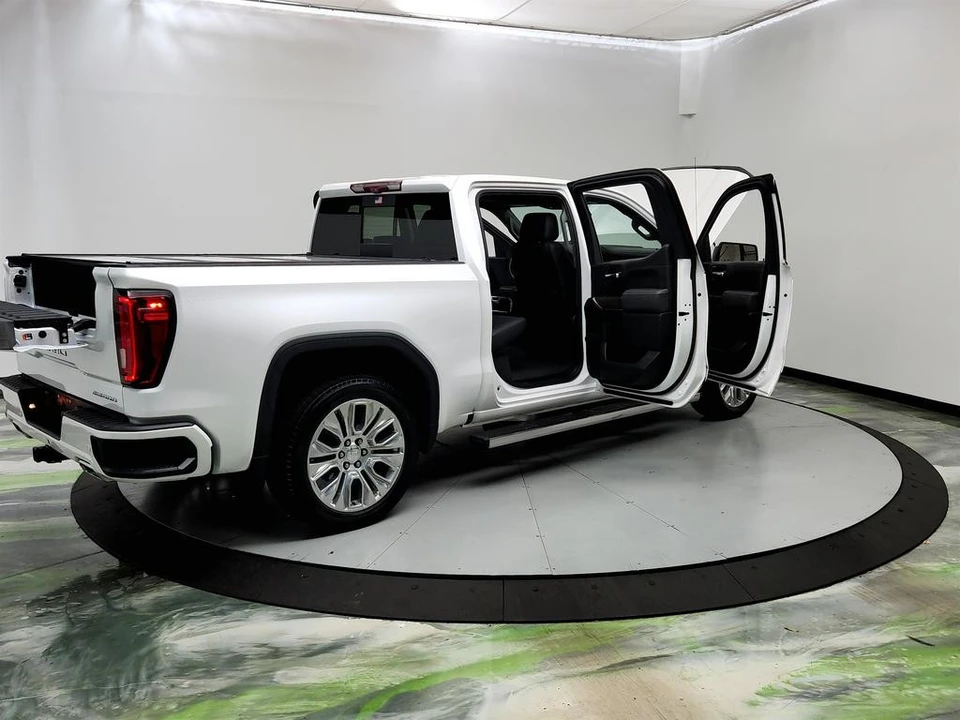 2020 GMC Sierra 5th Gen - Image 11 of 21