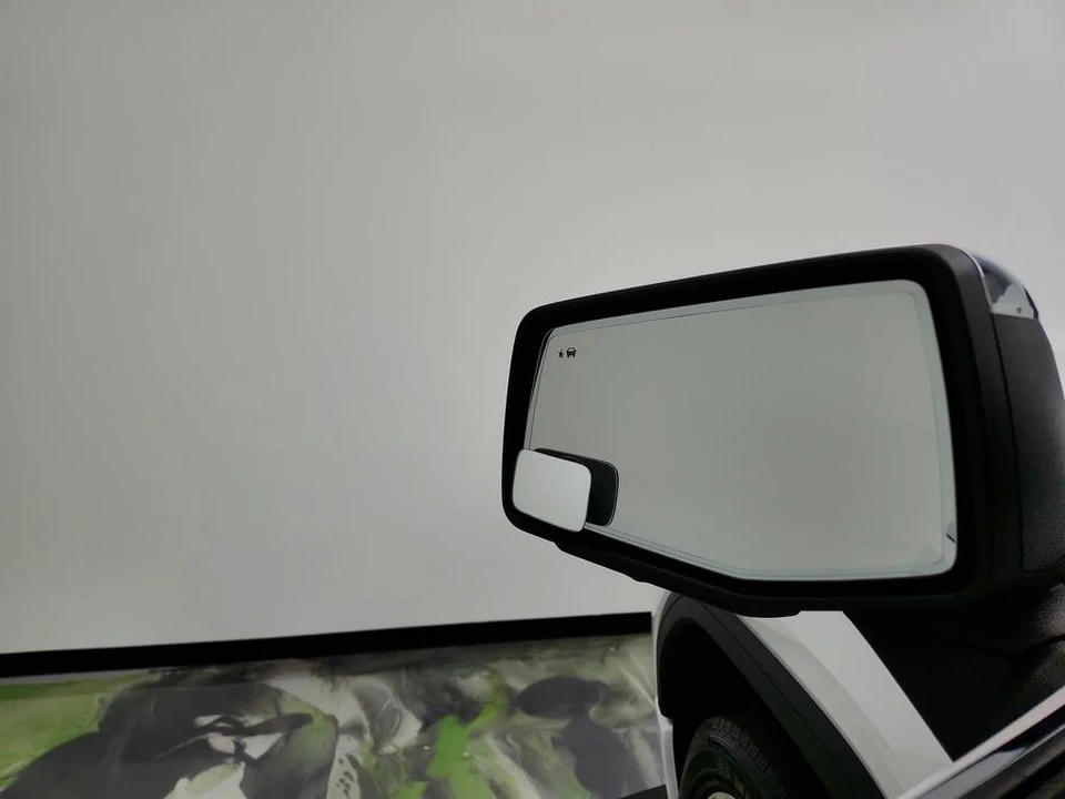 2020 GMC Sierra 5th Gen - Image 16 of 21