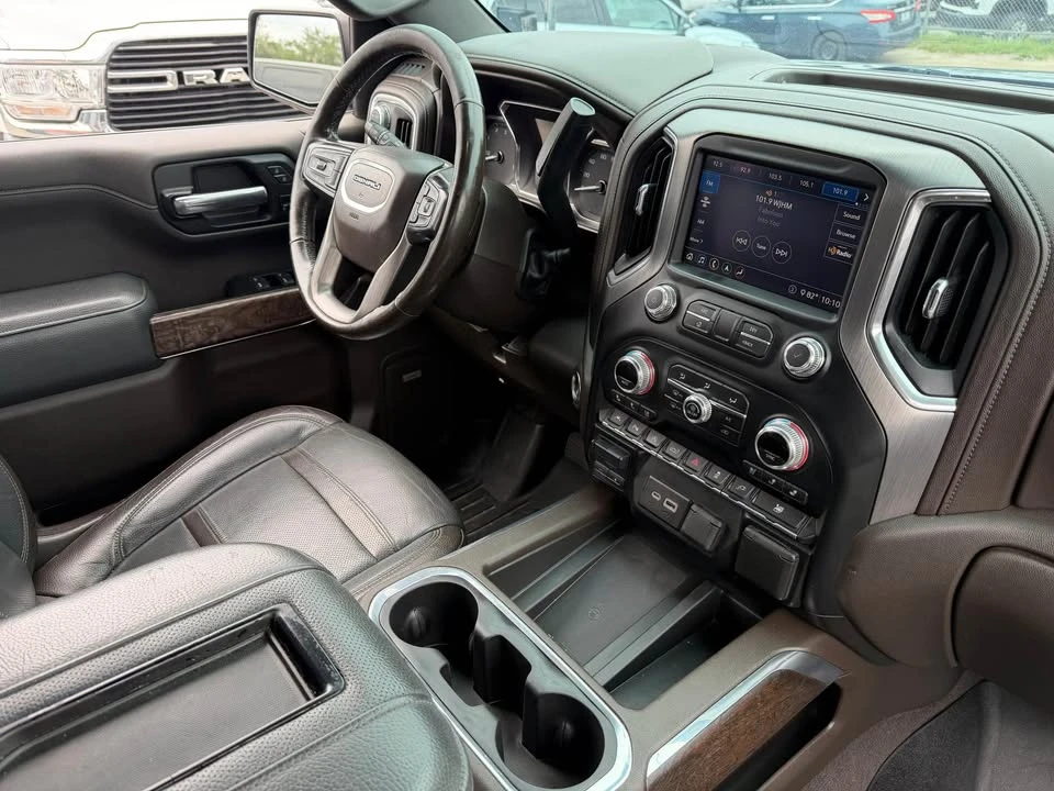 2020 GMC Sierra 5th Gen - Image 11 of 18