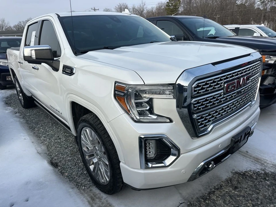2020 GMC Sierra 5th Gen - Image 2 of 5