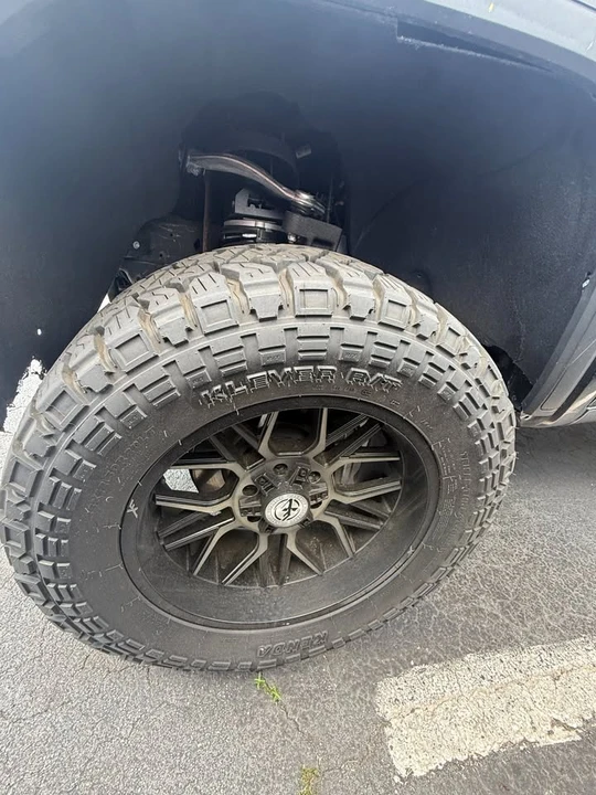 2020 GMC Sierra 5th Gen - Image 4 of 13
