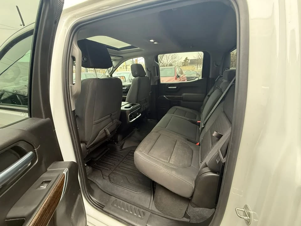 2020 GMC Sierra 5th Gen - Image 16 of 21
