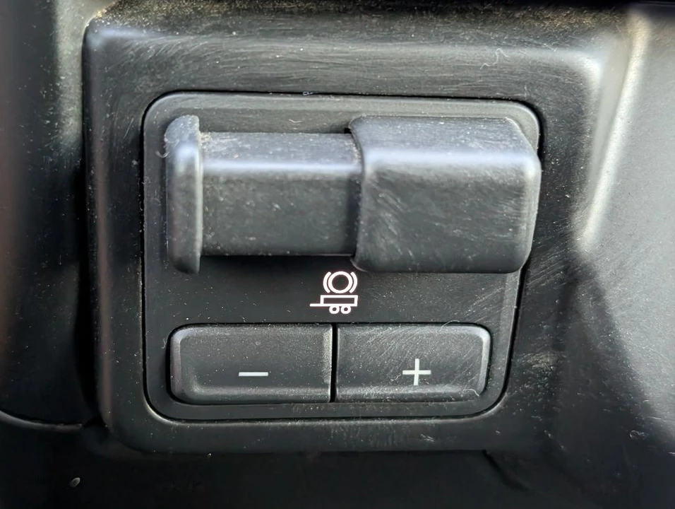 2020 GMC Sierra 5th Gen - Image 22 of 24