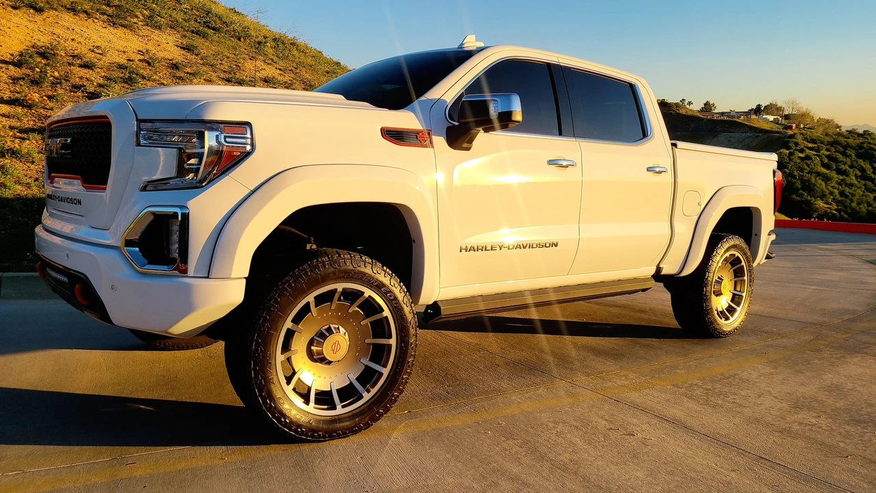 2020 GMC Sierra 5th Gen - Image 22 of 31
