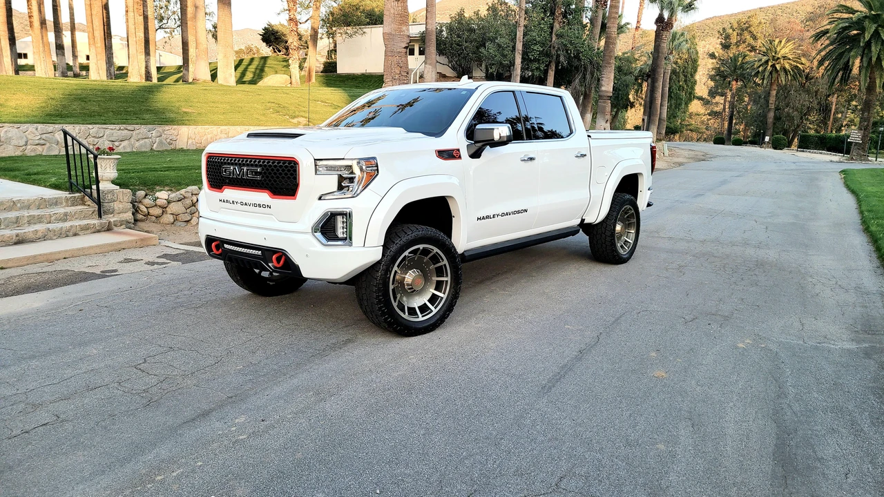 2020 GMC Sierra 5th Gen - Image 18 of 31