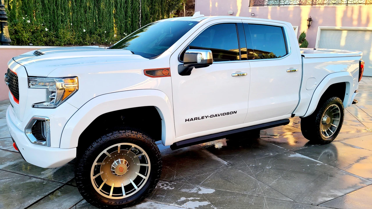 2020 GMC Sierra 5th Gen - Image 25 of 31