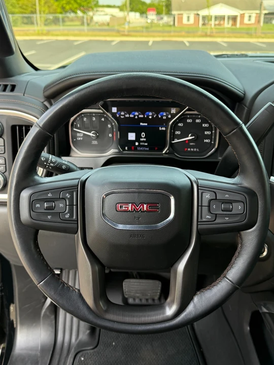 2020 GMC Sierra 5th Gen - Image 11 of 21