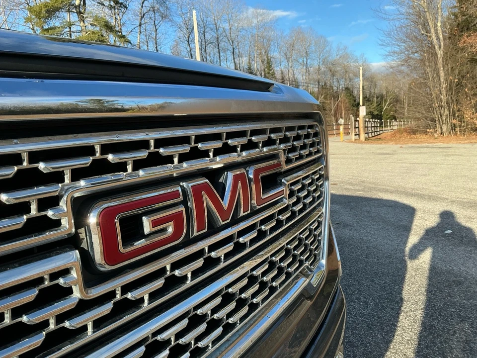 2020 GMC Sierra 5th Gen - Image 13 of 21