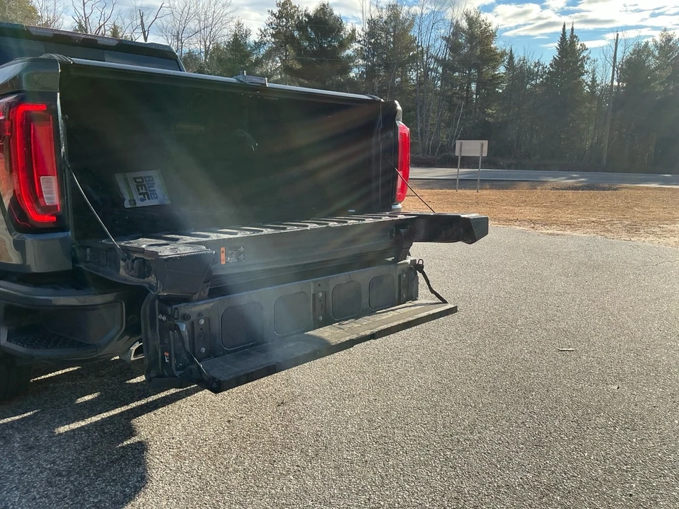 2020 GMC Sierra 4th Gen - Image 9 of 21