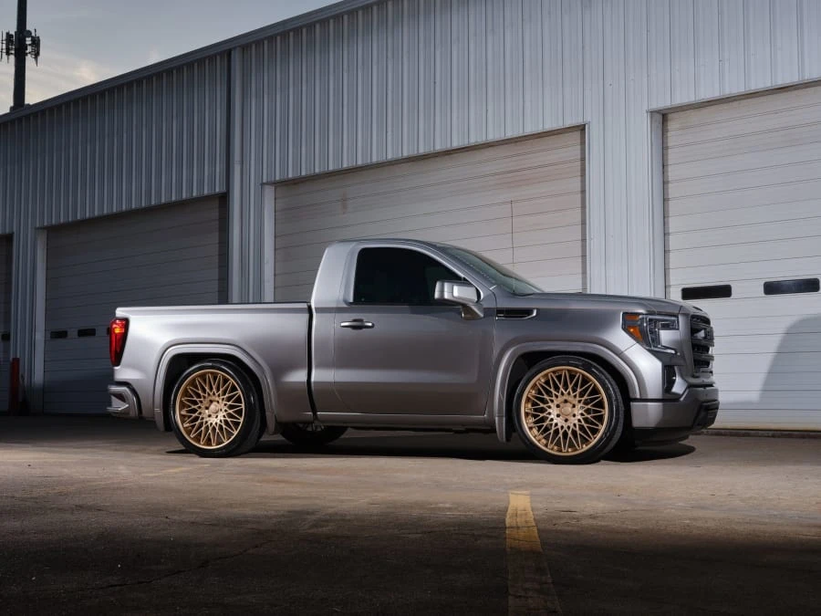 2020 GMC Sierra 5th Gen - Image 2 of 18