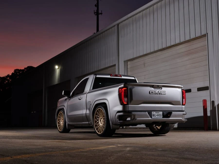 2020 GMC Sierra 5th Gen - Image 3 of 18