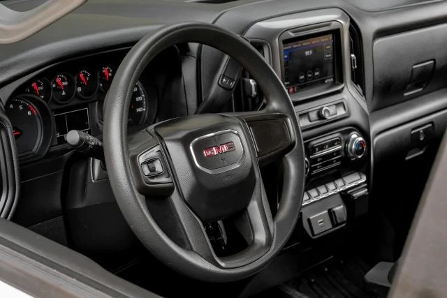 2020 GMC Sierra 5th Gen - Image 17 of 31