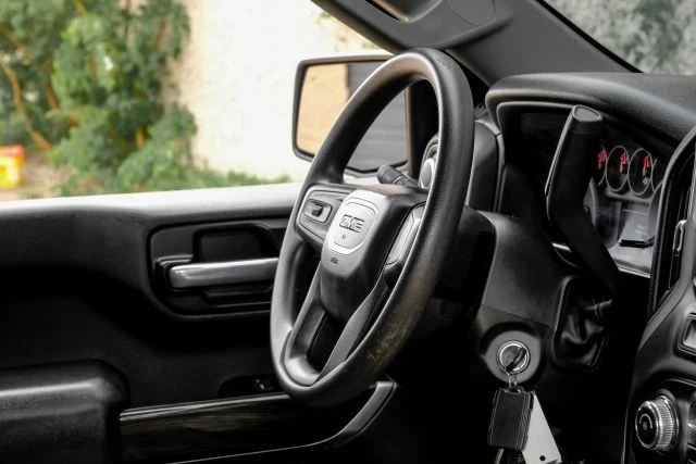 2020 GMC Sierra 5th Gen - Image 16 of 31