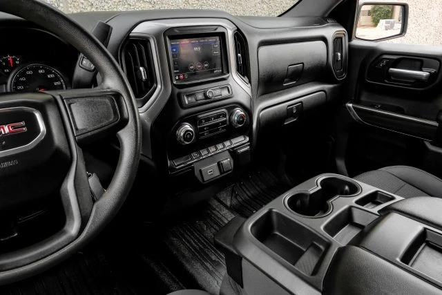 2020 GMC Sierra 5th Gen - Image 22 of 31