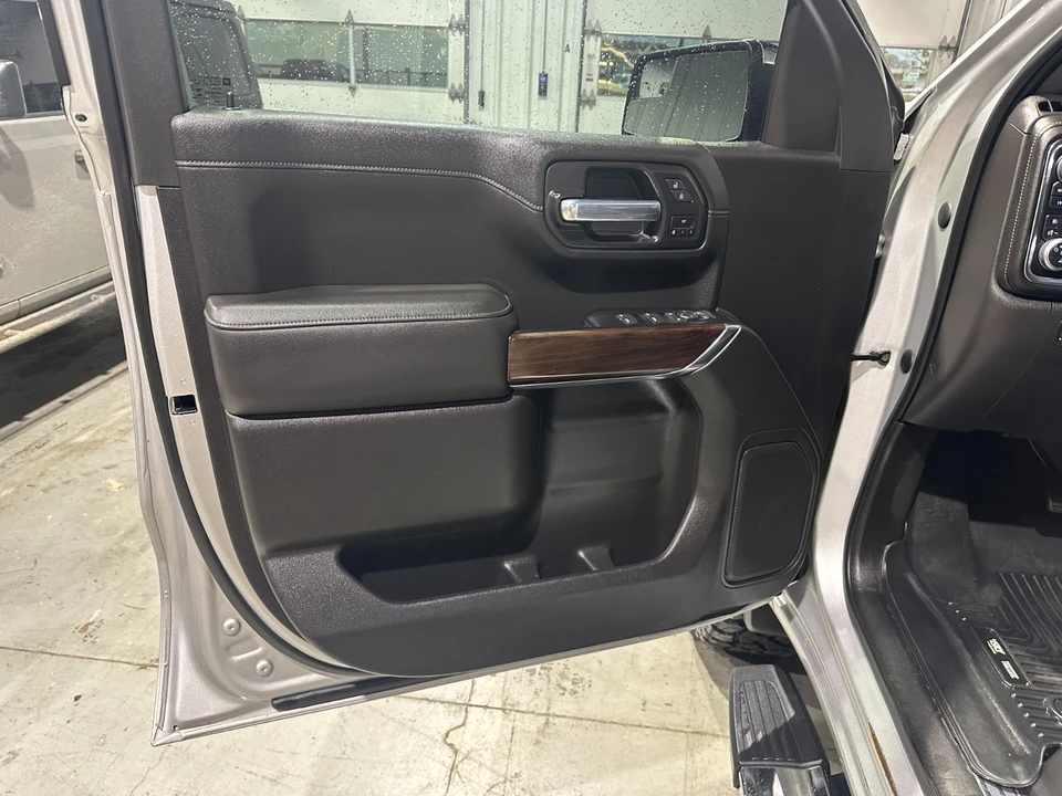 2020 GMC Sierra 4th Gen - Image 14 of 21