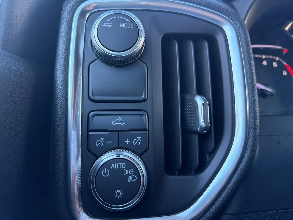 2020 GMC Sierra 5th Gen - Image 11 of 21