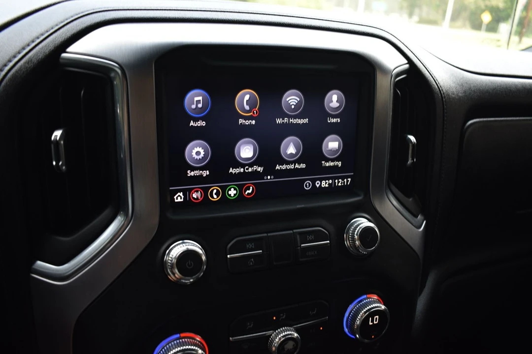 2020 GMC Sierra 5th Gen - Image 13 of 21