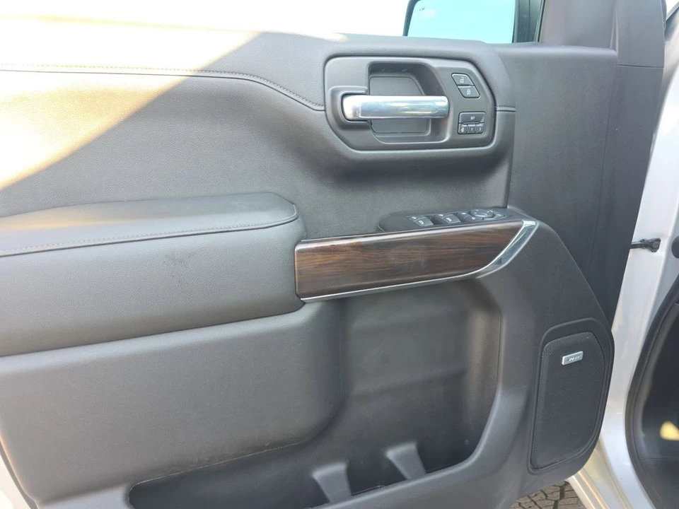 2020 GMC Sierra 5th Gen - Image 17 of 21