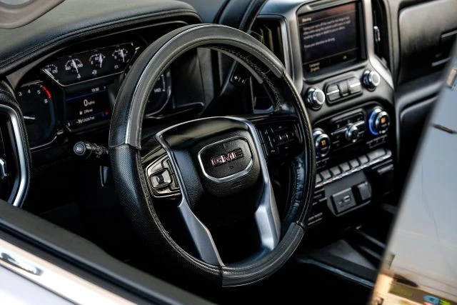 2020 GMC Sierra 5th Gen - Image 19 of 21