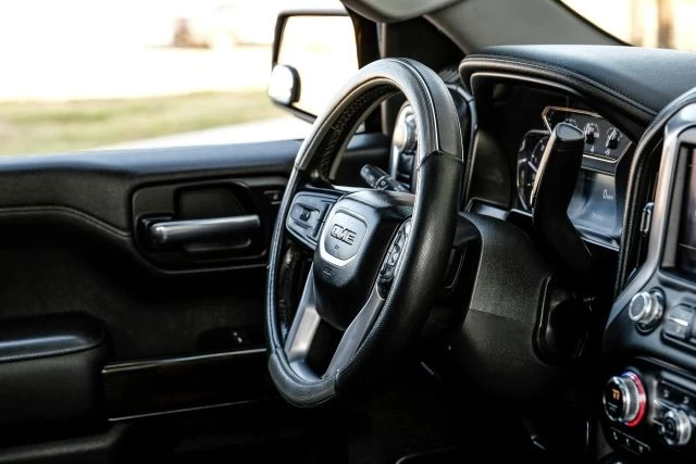 2020 GMC Sierra 5th Gen - Image 18 of 21