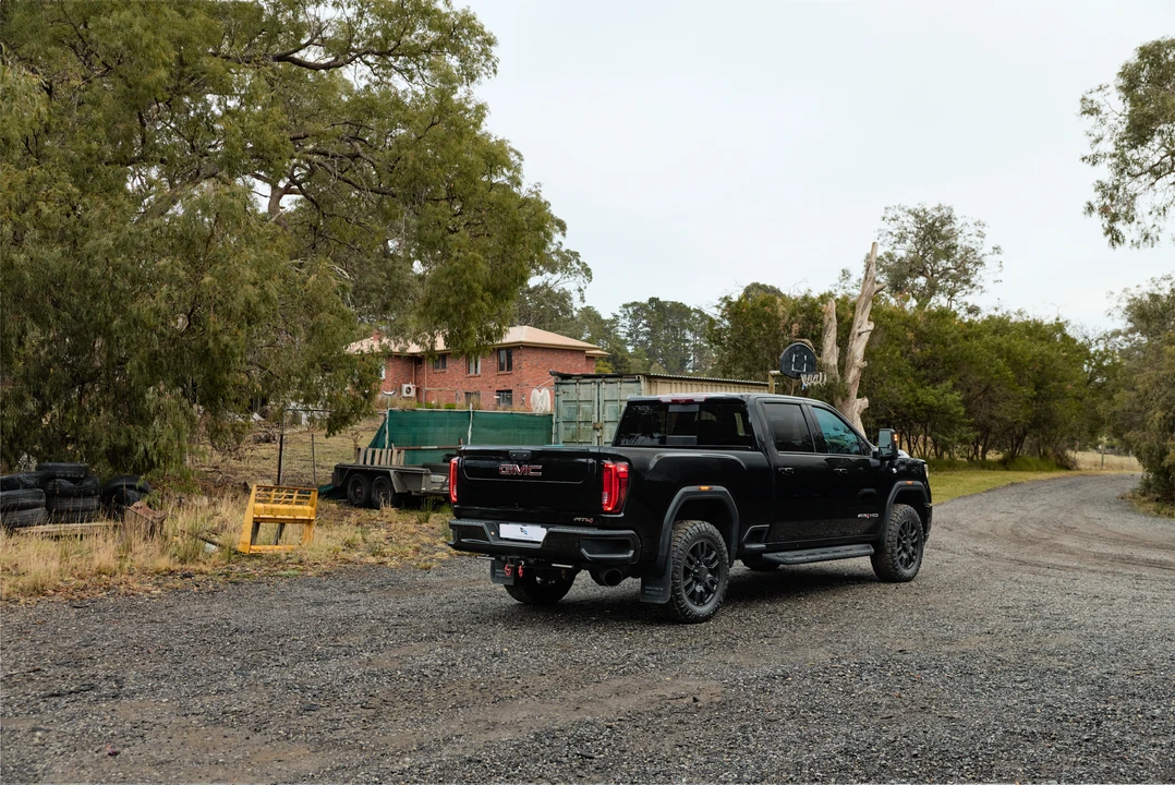 2020 GMC Sierra Heavy Duty 5th Gen - Image 5 of 31