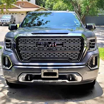 2020 GMC Sierra (Classic) 1500 Crew Cab · Denali Pickup 4D 5 3/4 ft