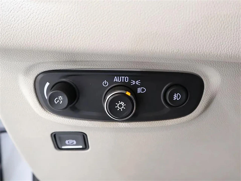 2020 GMC Terrain - Image 13 of 31