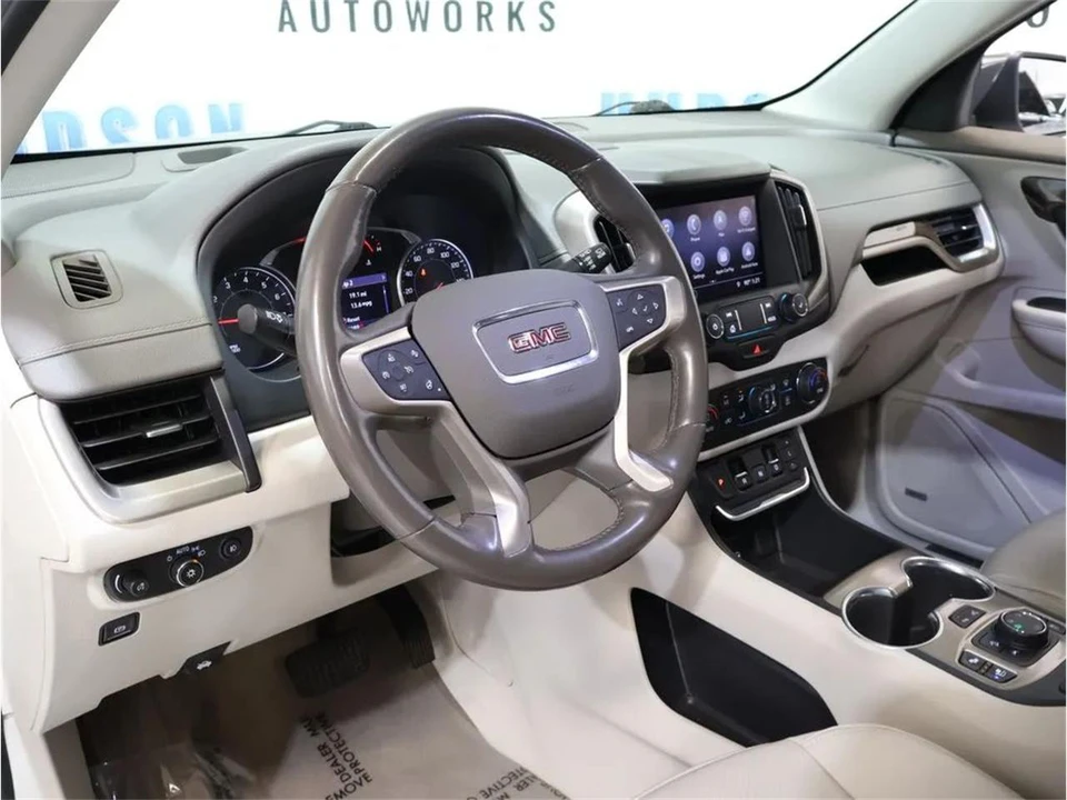 2020 GMC Terrain - Image 12 of 31