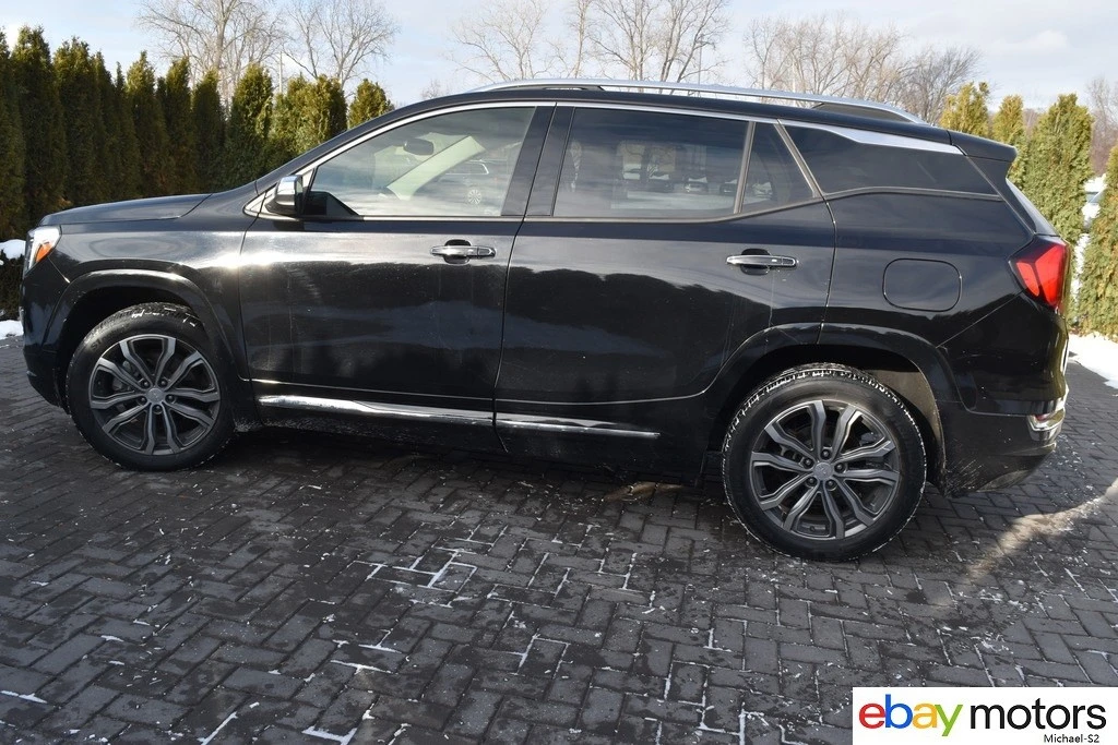 2020 GMC Terrain - Image 8 of 21