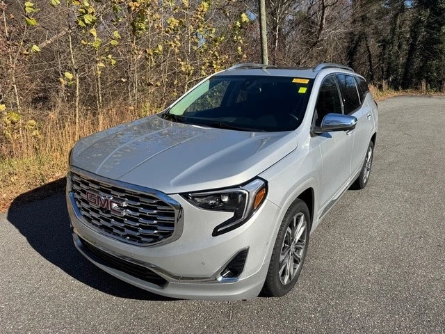 2020 GMC Terrain - Image 2 of 21