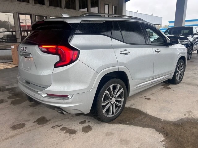 2020 GMC Terrain - Image 3 of 6